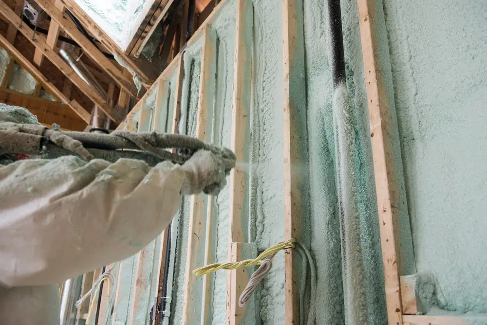 exterior spray foam-insulation